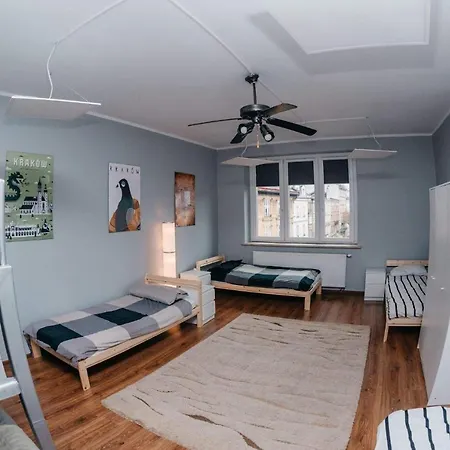 Gaming House Apartment *